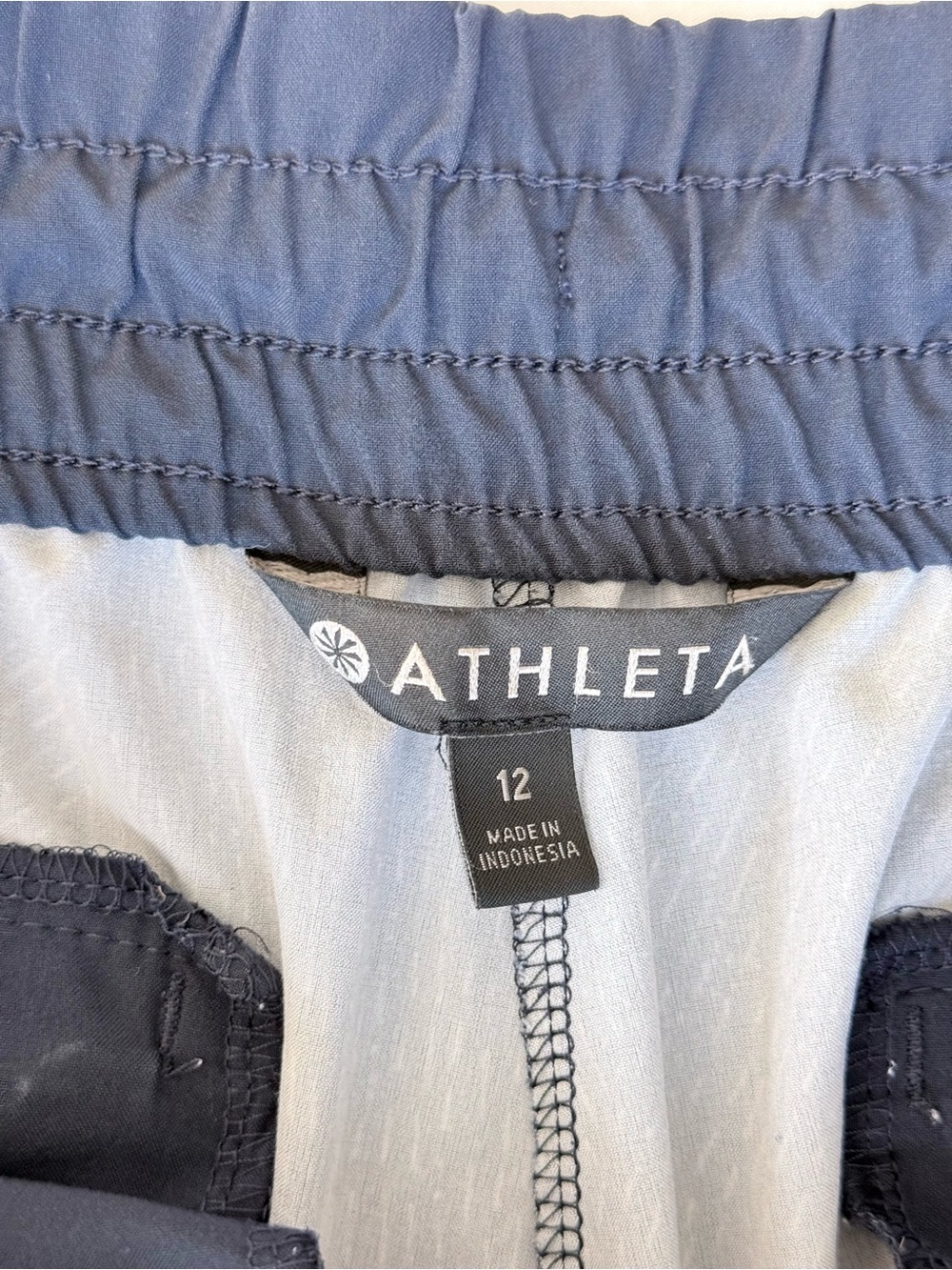 Athleta Navy Elastic Waist Athletic Shorts - Picture 4 of 6